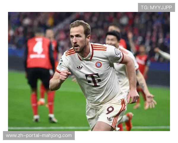 拜仁多次投诉判罚，比赛多次因争议中断