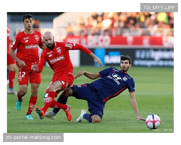 法国职业足球联盟召开紧急会议，讨论针对保级球队的短期财政扶持方案